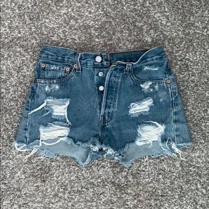 Distressed Levi shorts